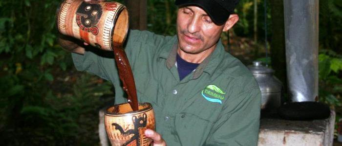 chocolate demonstration at Tirimbina