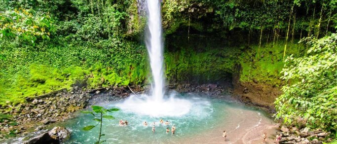 fortuna waterfall tour in costa rica